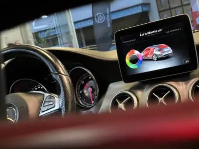 Vendo Mercedes-Benz CLA 200 2018 - 20990 EUR, 165000 km - AUTO.MOTO.pt