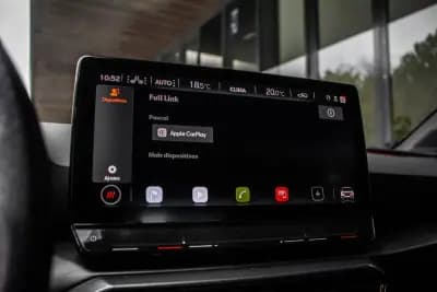 Sell Cupra Leon 2024 - 44990 EUR, 21773 km - AUTO.MOTO.pt