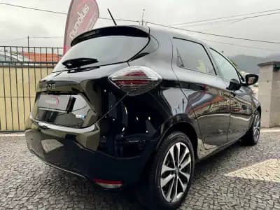 Sell Renault Zoe 2020 - 25500 EUR, 30800 km - AUTO.MOTO.pt