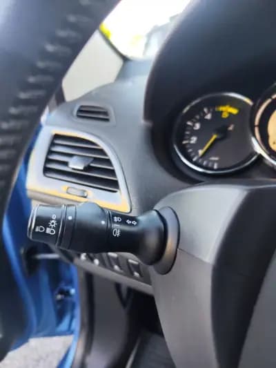 Vendo Renault Mégane Sport Tourer 2014 - 9980 EUR, 92200 km - AUTO.MOTO.pt