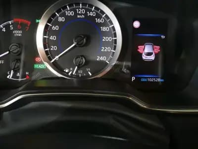 Vendo Toyota Corolla 2020 - 19900 EUR, 102528 km - AUTO.MOTO.pt