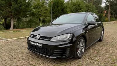 Vendo Volkswagen Golf 2015 - 21500 EUR, 176000 km - AUTO.MOTO.pt