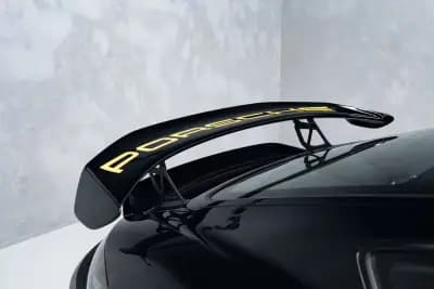 Sell Porsche 718 Cayman 2021 - 134950 EUR, 23000 km - AUTO.MOTO.pt