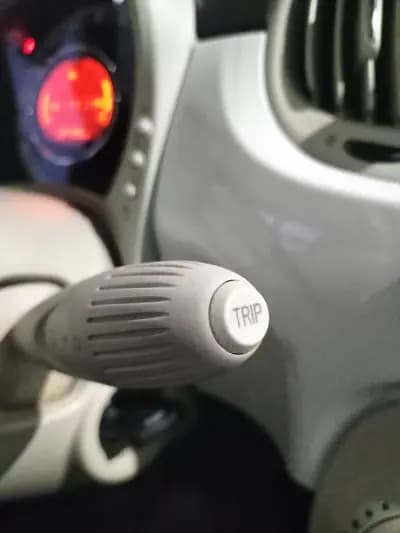 Vendo Fiat 500 2017 - 8490 EUR, 124000 km - AUTO.MOTO.pt