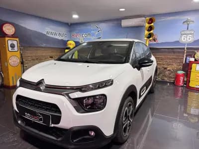 Vendo Citroën C3 2021 - 12990 EUR, 119000 km - AUTO.MOTO.pt