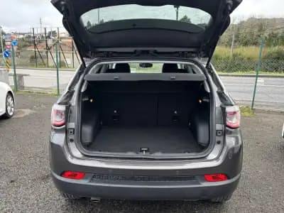 Sell Jeep Compass 2022 - 21500 EUR, 81261 km - AUTO.MOTO.pt