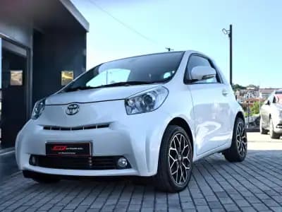 Vendo Toyota iQ 2011 - 10500 EUR, 110000 km - AUTO.MOTO.pt