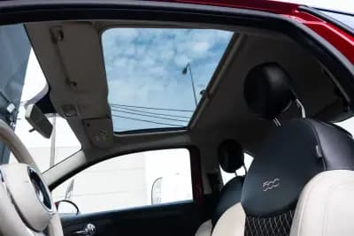 Vendo Fiat 500 2021 - 9999 EUR, 110500 km - AUTO.MOTO.pt