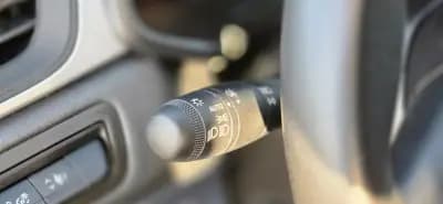 Sell Renault Captur 2023 - 18680 EUR, 30124 km - AUTO.MOTO.pt