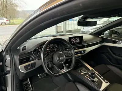 Sell Audi A5 Sportback 2019 - 33500 EUR, 98486 km - AUTO.MOTO.pt