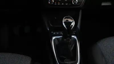 Vendo Opel Crossland X 2021 - 13999 EUR, 124000 km - AUTO.MOTO.pt