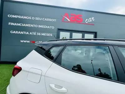 Vendo SEAT Arona 2021 - 15999 EUR, 100000 km - AUTO.MOTO.pt
