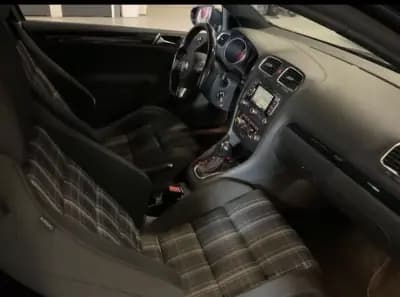 Sell Volkswagen Golf 2011 - 14900 EUR, 171000 km - AUTO.MOTO.pt