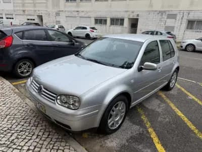 Vendo Volkswagen Golf 2001 - 3250 EUR, 147000 km - AUTO.MOTO.pt