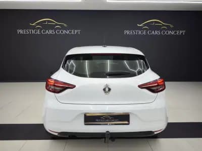 Sell Renault Clio 2020 - 13450 EUR, 185157 km - AUTO.MOTO.pt