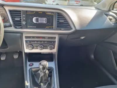 Sell SEAT Leon ST 2017 - 14999 EUR, 140289 km - AUTO.MOTO.pt