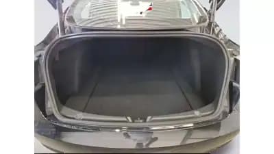 Vendo Tesla Model 3 2022 - 28500 EUR, 38350 km - AUTO.MOTO.pt