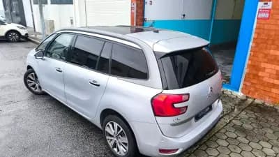 Sell Citroën C4 Grand Picasso 2016 - 11700 EUR, 144000 km - AUTO.MOTO.pt