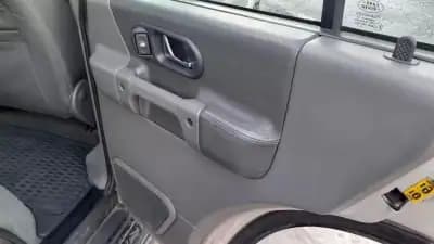 Sell Land Rover Discovery 2001 - 21900 EUR, 279000 km - AUTO.MOTO.pt