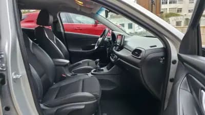 Vendo Hyundai i30 Fastback 2019 - 16500 EUR, 65000 km - AUTO.MOTO.pt