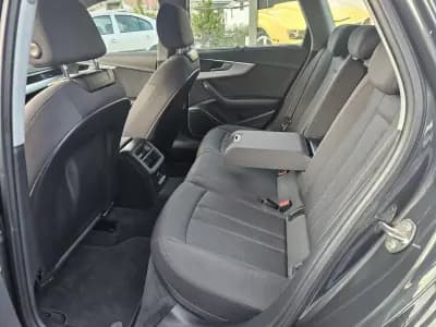 Vendo Audi A4 Avant 2018 - 22800 EUR, 104924 km - AUTO.MOTO.pt