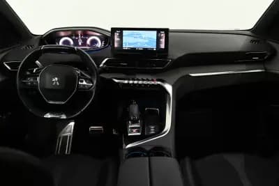 Vendo Peugeot 3008 2023 - 32750 EUR, 45000 km - AUTO.MOTO.pt