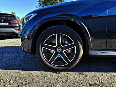 Vendo Mercedes-Benz GLC 400 2024 - 69990 EUR, 25400 km - AUTO.MOTO.pt