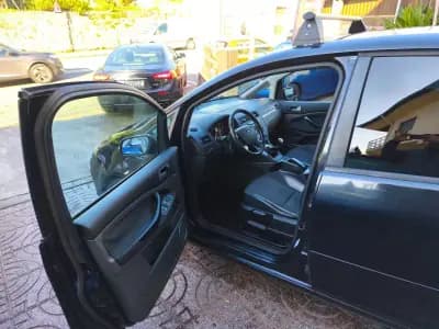 Sell Ford C-Max 2008 - 5250 EUR, 240000 km - AUTO.MOTO.pt