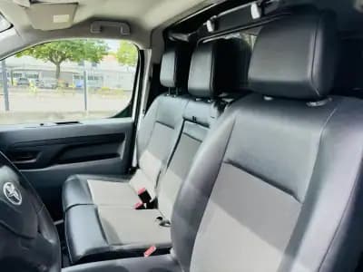 Vendo Toyota Proace 2018 - 17999 EUR, 160000 km - AUTO.MOTO.pt