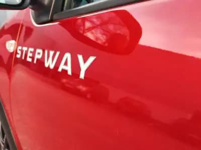 Vendo Dacia Sandero 2014 - 9950 EUR, 161000 km - AUTO.MOTO.pt