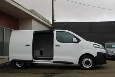 Sell Citroën Jumpy 2016 - 13990 EUR, 148000 km - AUTO.MOTO.pt