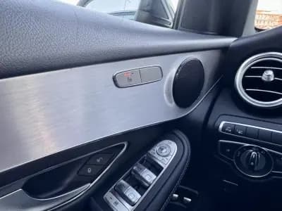 Vendo Mercedes-Benz GLC 250 2017 - 33990 EUR, 178000 km - AUTO.MOTO.pt