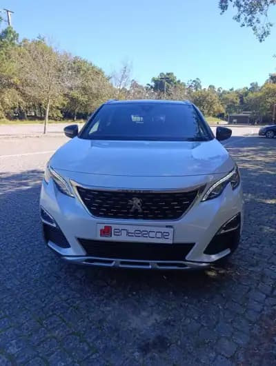 Vendo Peugeot 3008 2017 - 18950 EUR, 179000 km - AUTO.MOTO.pt