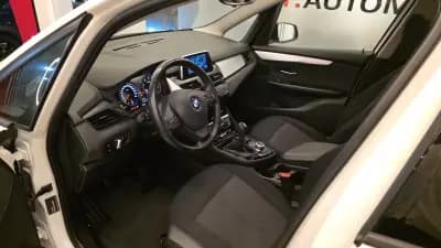 Vendo BMW 216 Gran Tourer 2018 - 15900 EUR, 136996 km - AUTO.MOTO.pt