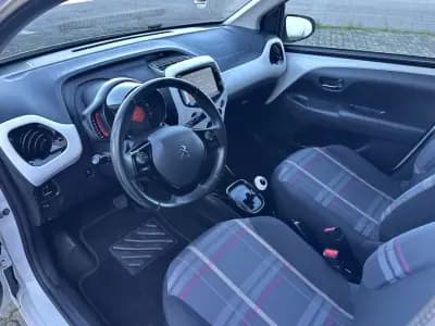 Sell Peugeot 108 2016 - 11490 EUR, 54520 km - AUTO.MOTO.pt