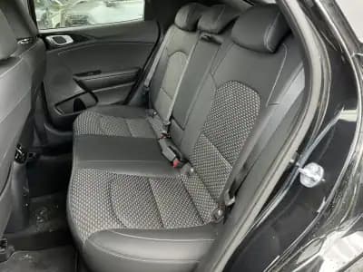 Sell Kia XCeed 2025 - 29750 EUR, 1000 km - AUTO.MOTO.pt