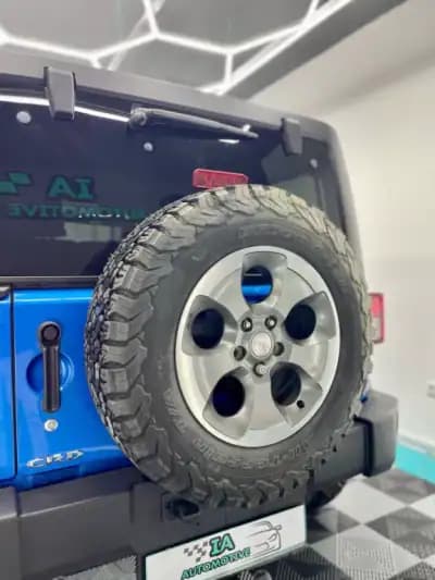 Sell Jeep Wrangler Unlimited 2016 - 42999 EUR, 111000 km - AUTO.MOTO.pt