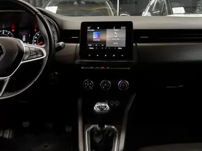 Vendo Renault Clio 2021 - 13490 EUR, 108000 km - AUTO.MOTO.pt