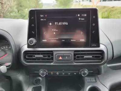 Vendo Opel Combo 2020 - 13750 EUR, 158909 km - AUTO.MOTO.pt