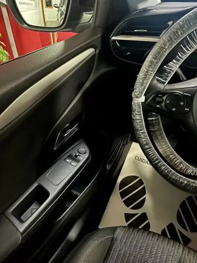 Sell Opel Corsa 2021 - 12450 EUR, 43982 km - AUTO.MOTO.pt