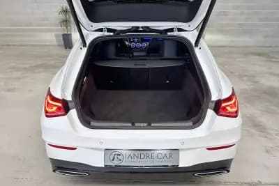 Vendo Mercedes-Benz CLA 250 2022 - 32950 EUR, 38283 km - AUTO.MOTO.pt