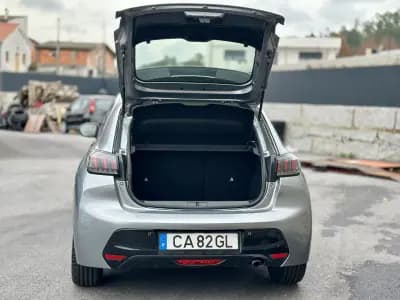 Sell Peugeot 208 2020 - 12900 EUR, 152000 km - AUTO.MOTO.pt