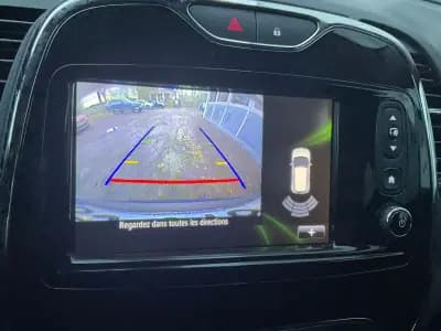 Vendo Renault Captur 2015 - 11995 EUR, 102500 km - AUTO.MOTO.pt