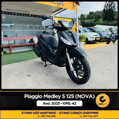 Vendo mota Piaggio Medley 2025 - 3750 EUR, 42 km - AUTO.MOTO.pt