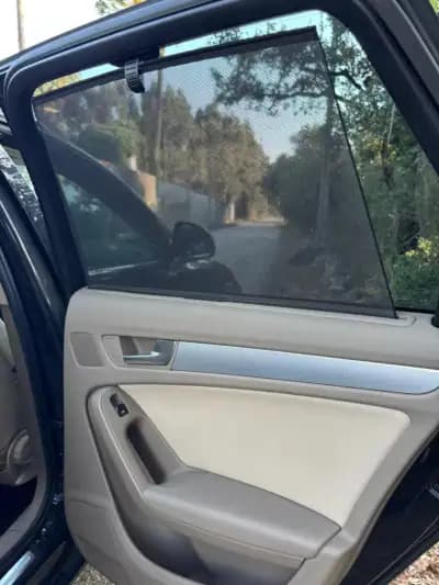 Vendo Audi A4 Avant 2009 - 9965 EUR, 230000 km - AUTO.MOTO.pt