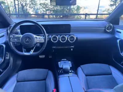 Vendo Mercedes-Benz CLA 250 2021 - 29900 EUR, 107769 km - AUTO.MOTO.pt