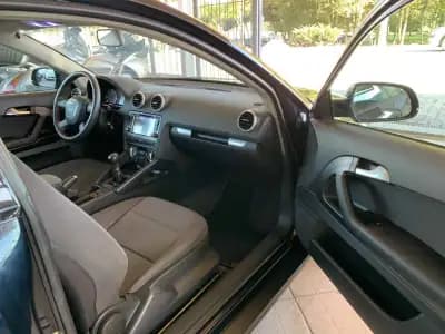 Vendo Audi A3 2010 - 9950 EUR, 211717 km - AUTO.MOTO.pt