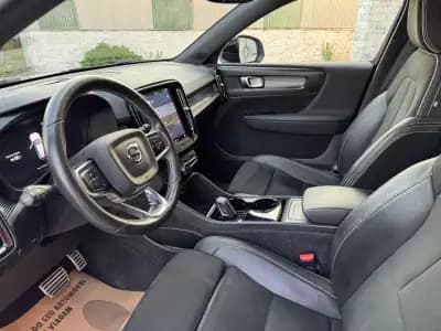 Sell Volvo XC 40 2021 - 31500 EUR, 77000 km - AUTO.MOTO.pt