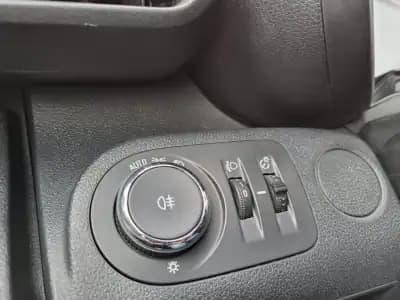 Vendo Opel Combo 2020 - 13750 EUR, 158909 km - AUTO.MOTO.pt