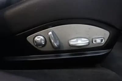 Vendo Porsche Panamera 2016 - 53900 EUR, 92706 km - AUTO.MOTO.pt